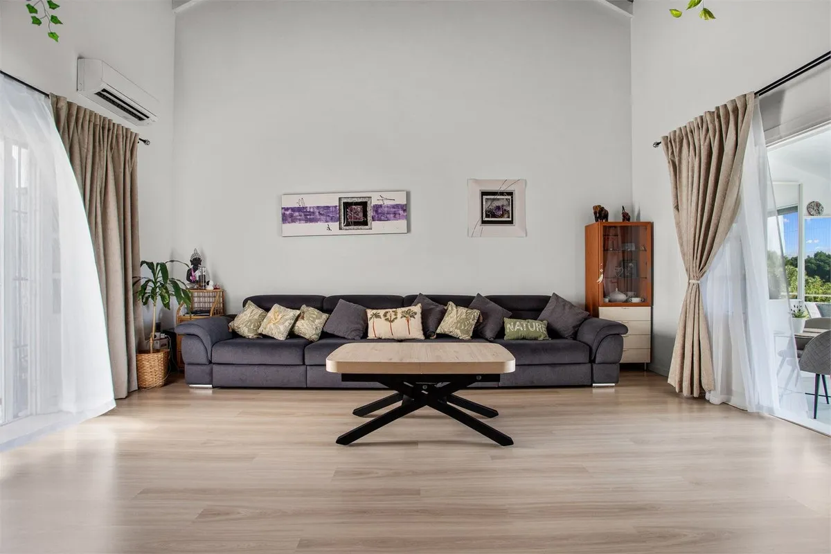 10ac9a3b-17d5-43b6-b592-b796175ada9f