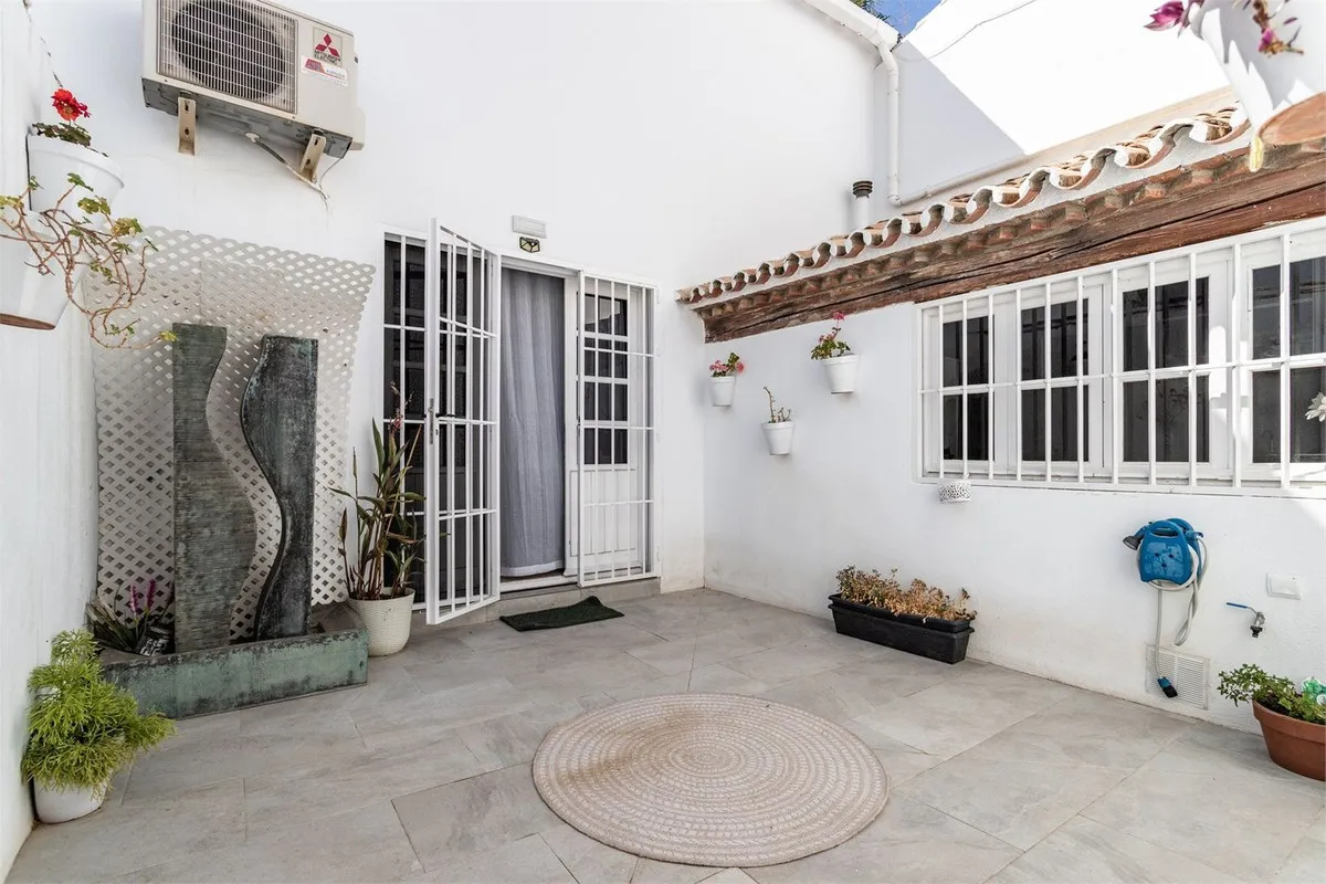 4943f799-5b6d-4034-8976-b582aa927bcb