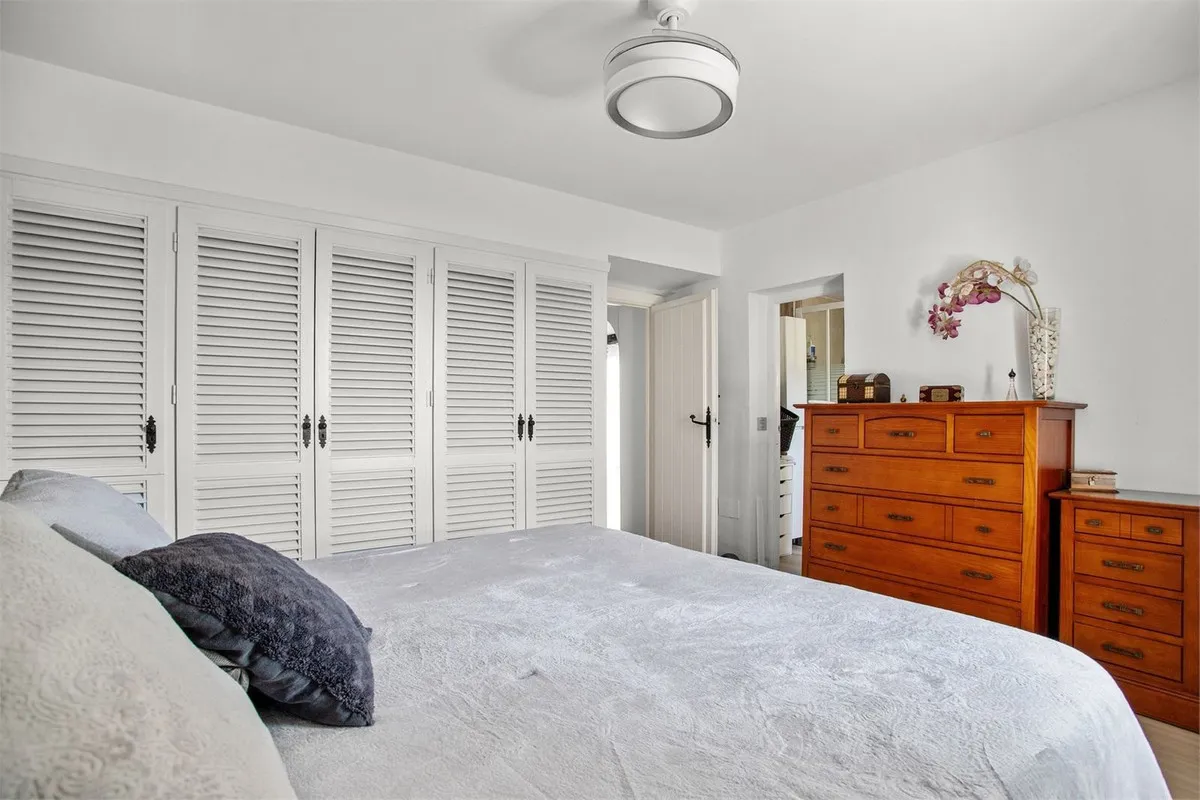 d07dd460-d32d-4ce5-84a3-b37eadc62815