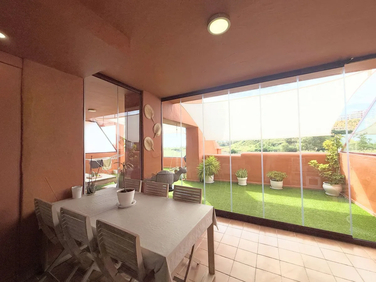 4761bcc1-5a98-4c64-b000-08d1f91e7977