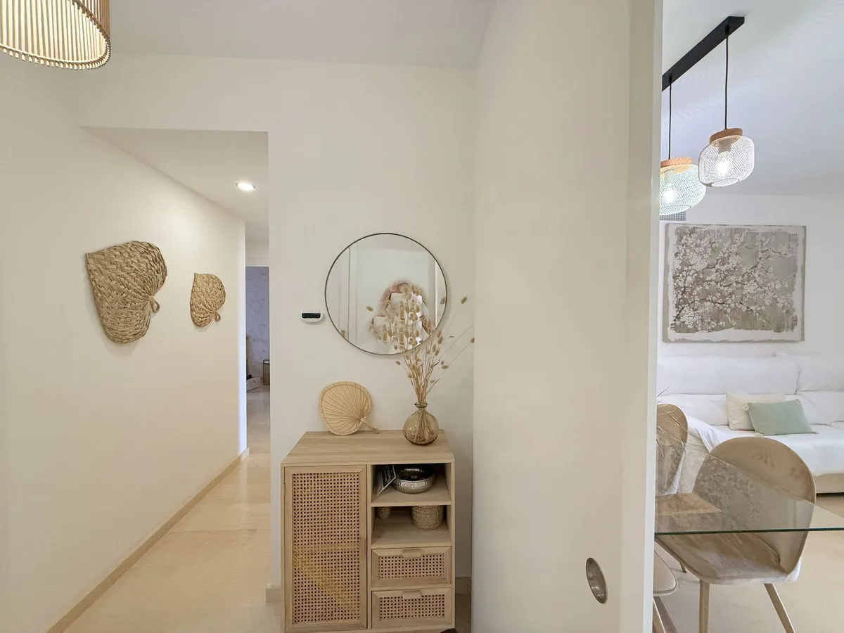 d597a577-3c6b-447e-b20f-9e63c2936f5f