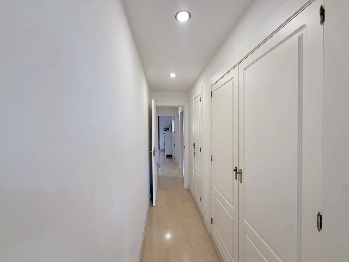 e58d2bfb-33d4-471a-9bfe-5b2e71b92d06