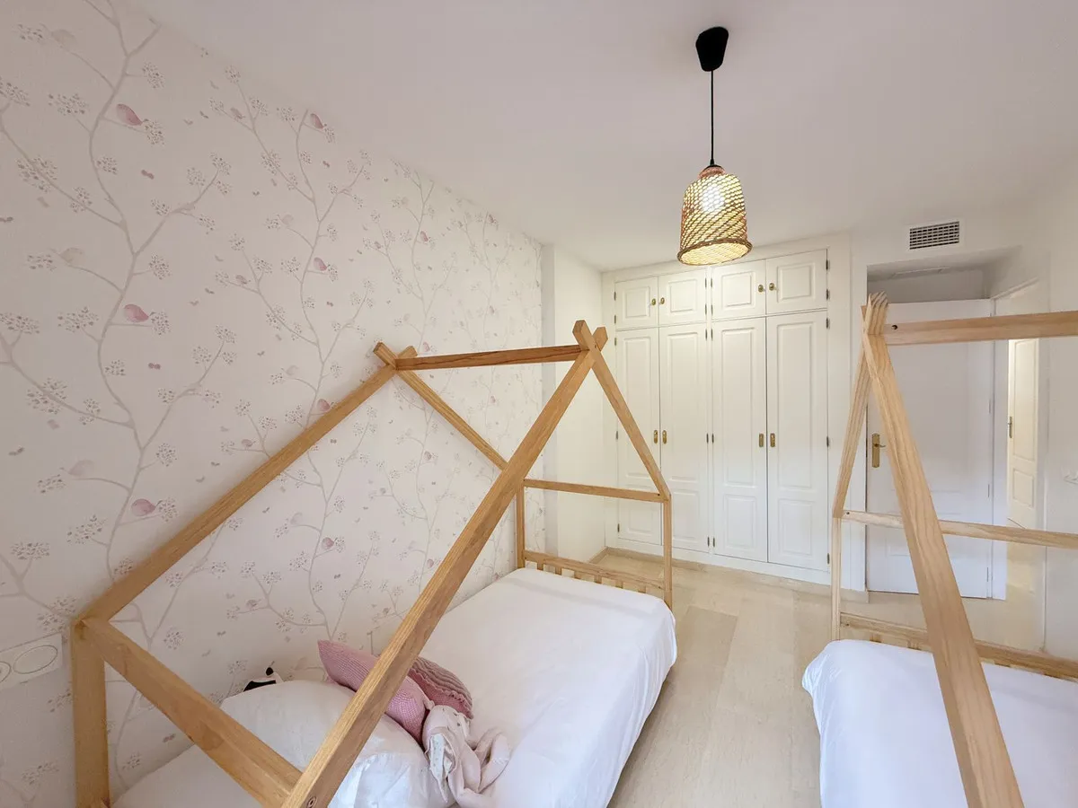 e78ee34f-27dd-4399-a702-858eedf0b92c