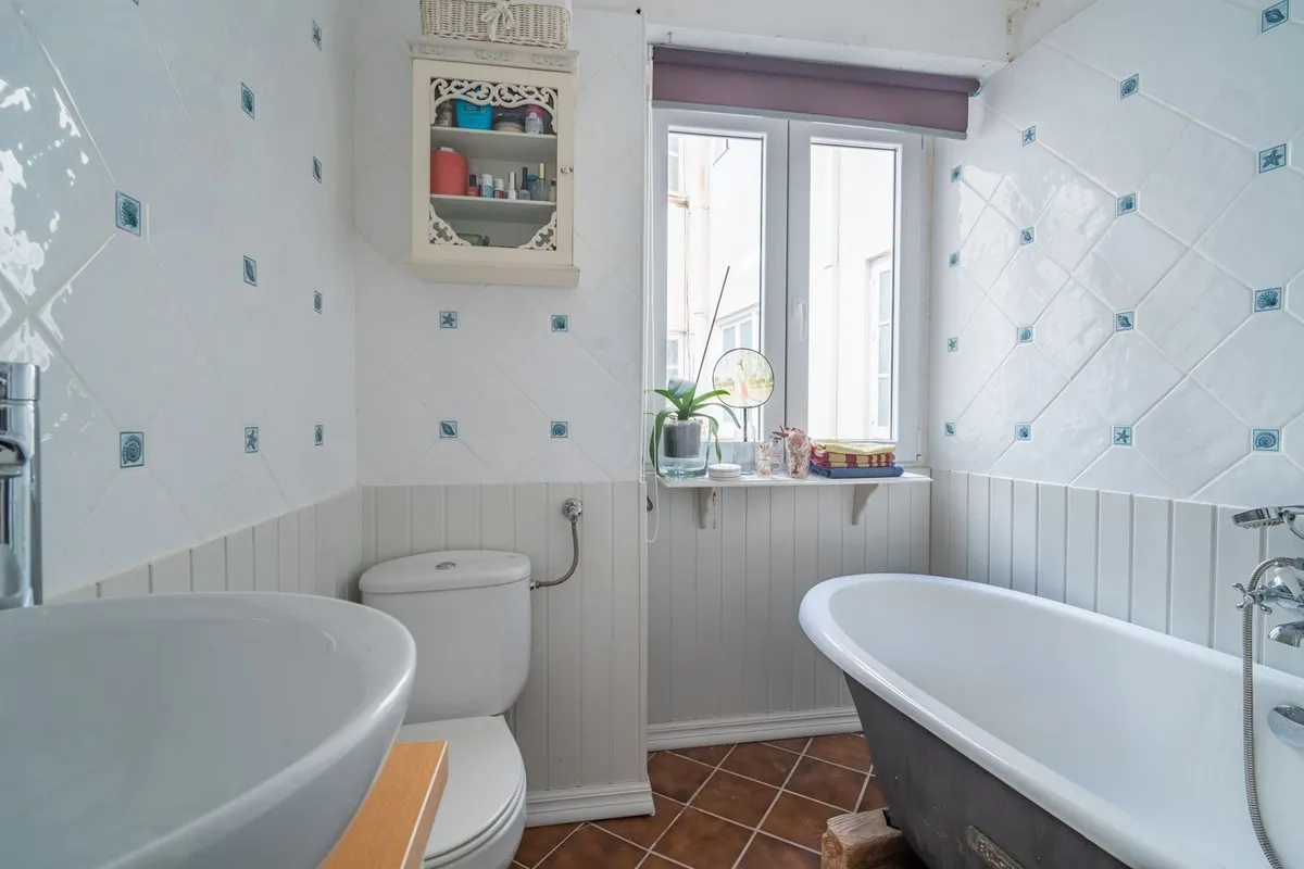 03629040-0a92-444f-89f3-a1560b32576d