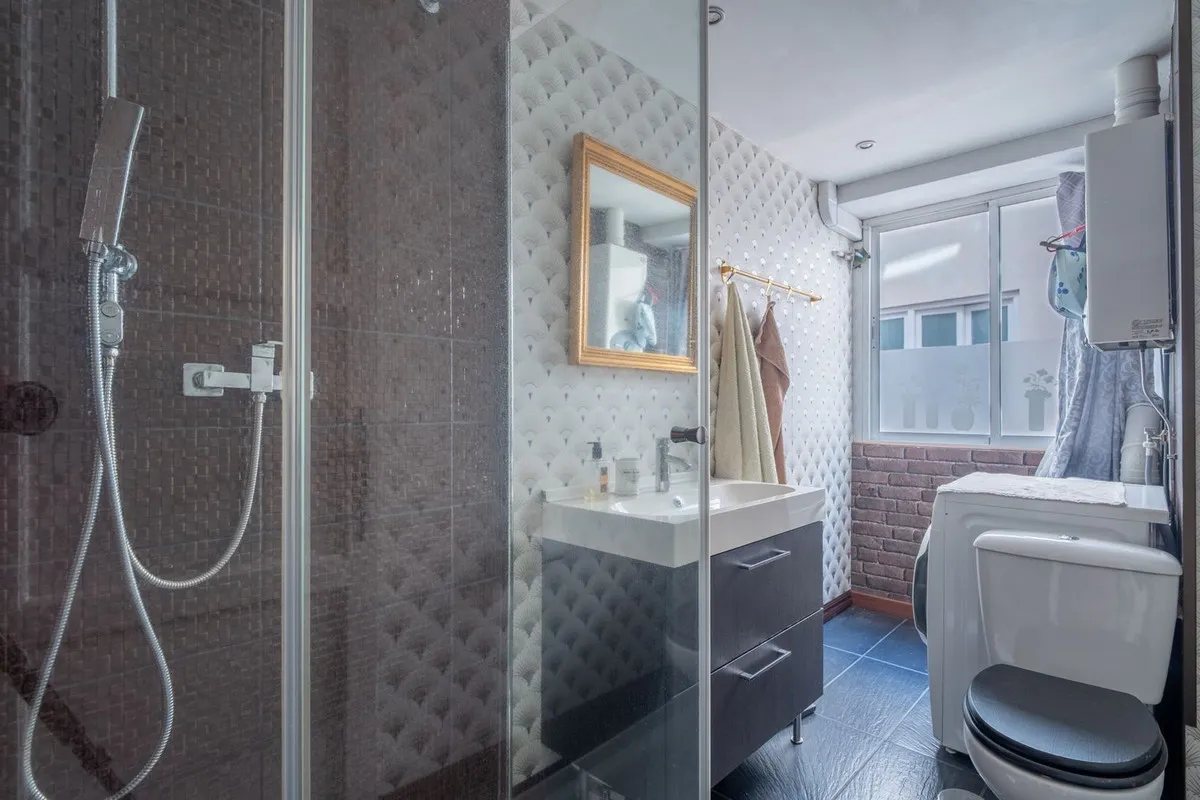 c2bb9ac2-a3fc-4f29-a207-b7153e5ed09a