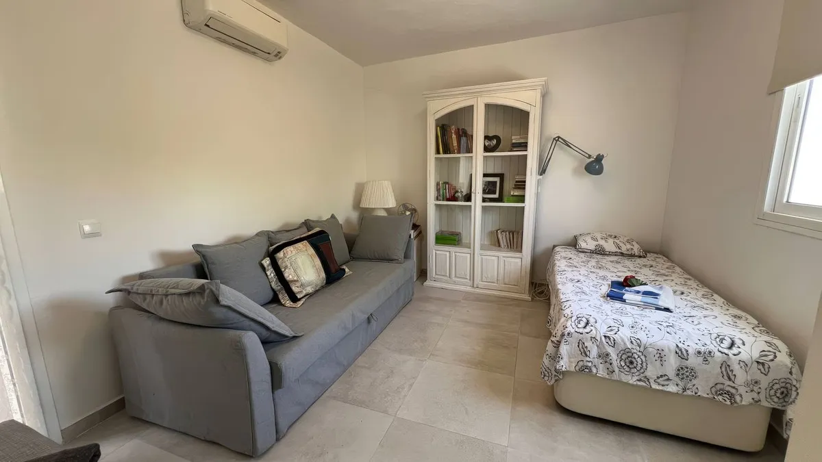 7ed2d6f3-4b0e-43f4-911f-98a5970fba29