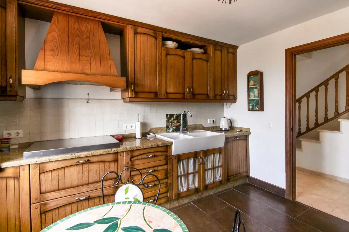 26cb905f-9bc8-4422-b668-5ee1f6742e57