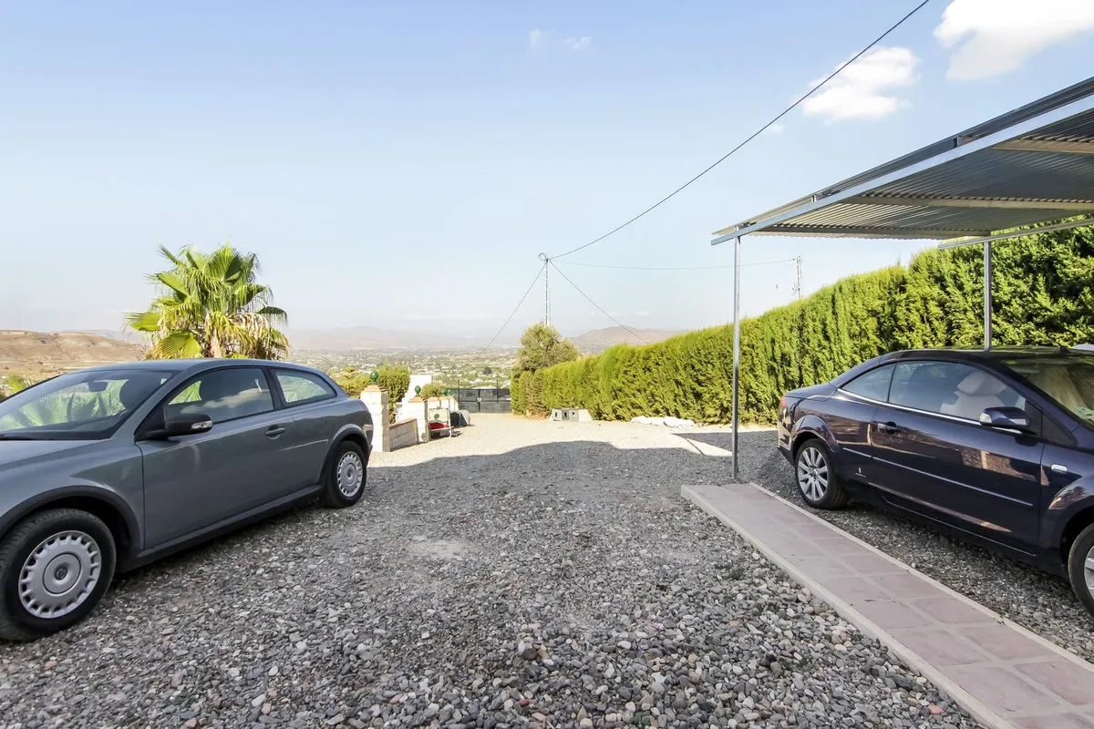 3db7516c-d032-45cf-9aef-a31080e72bb7