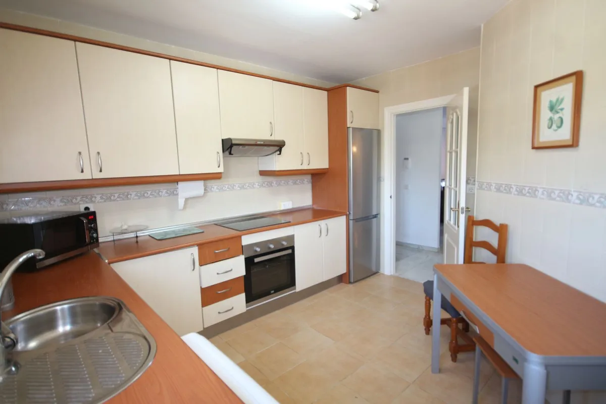 45403681-1b92-49e3-8020-3a75b3a1ca7c