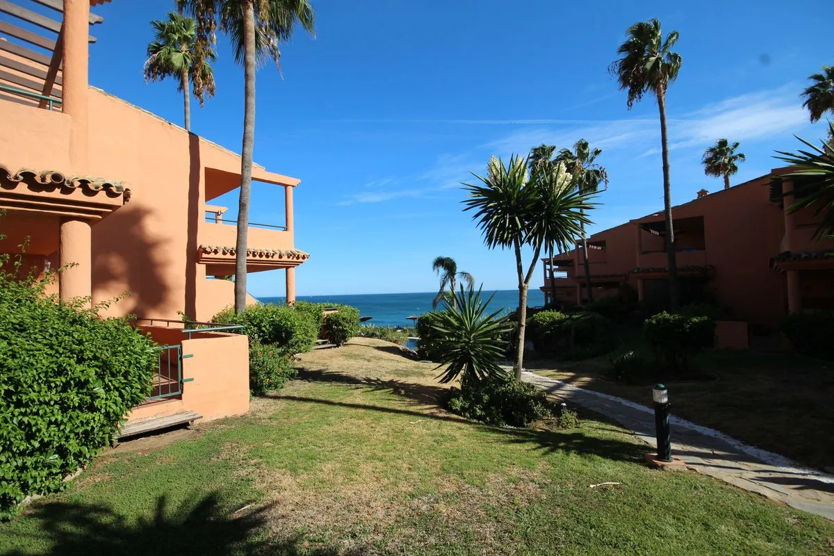 8c42bb54-1ee5-46d0-98d9-d6dd7f1ccfb8