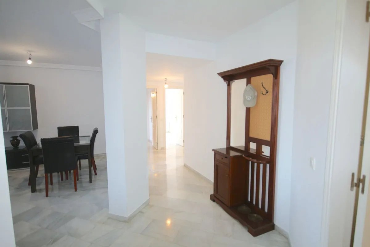 94e8e763-859c-4575-8ec4-9ca014e2dff6