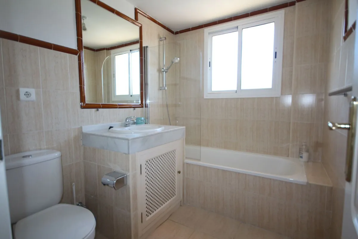 c56da30a-b685-444d-834f-615f002596e0