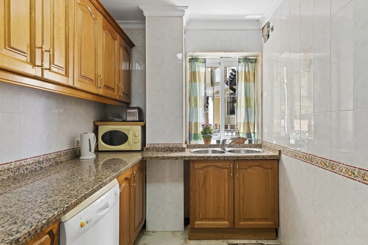 2a58bcb3-927d-4559-ad76-9ecd5dff59b1