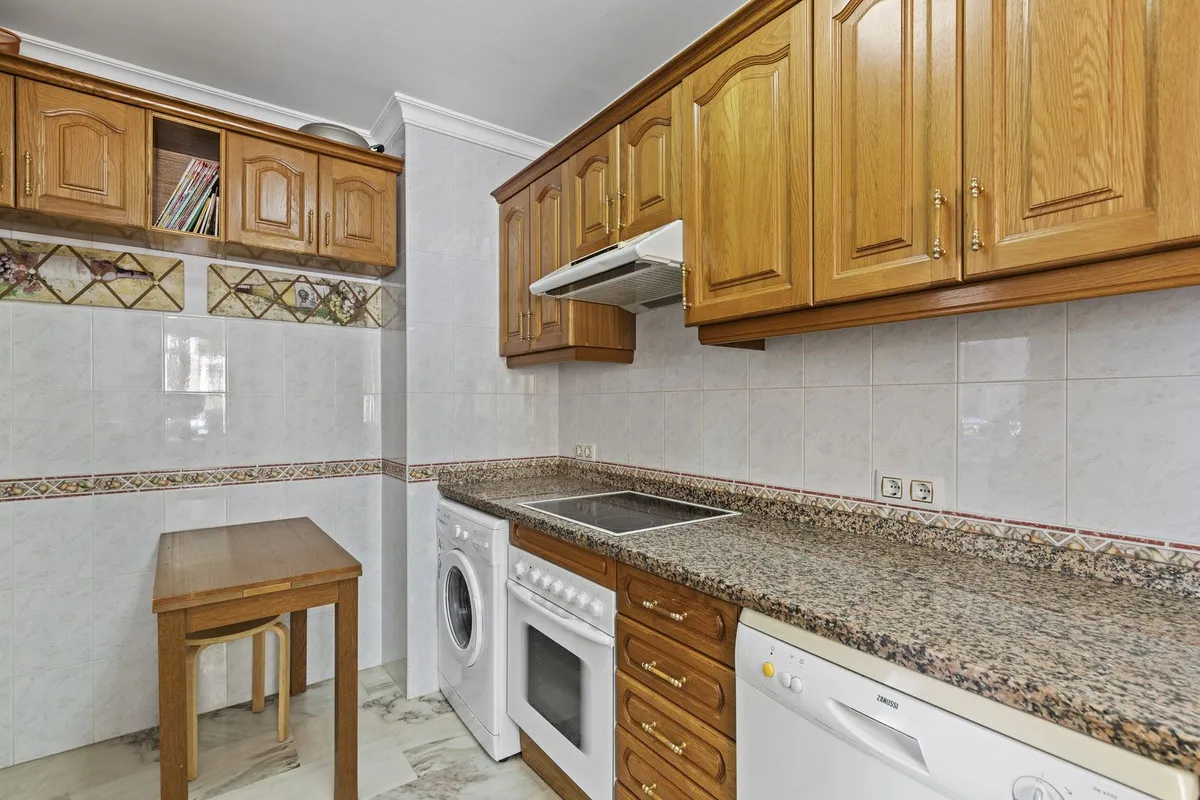 6b3d136d-9c09-45d1-9339-d42dfbfe8624