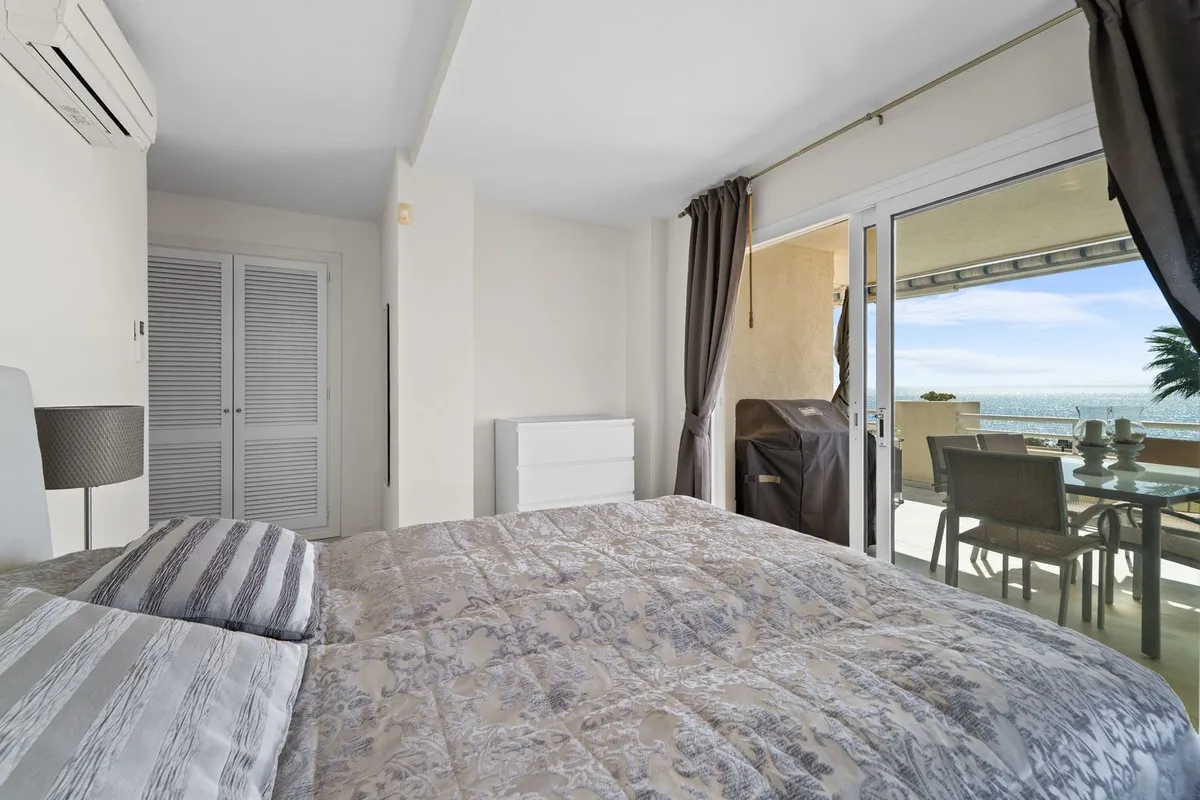 0d844708-2118-465a-b3f2-dbfcc8b93088