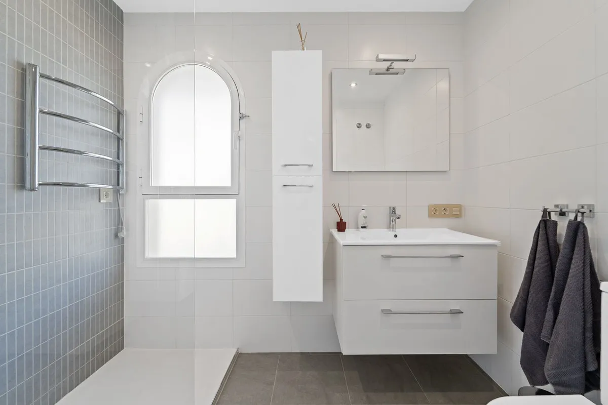 2e78da51-6594-4462-8880-eeae5895c4c2