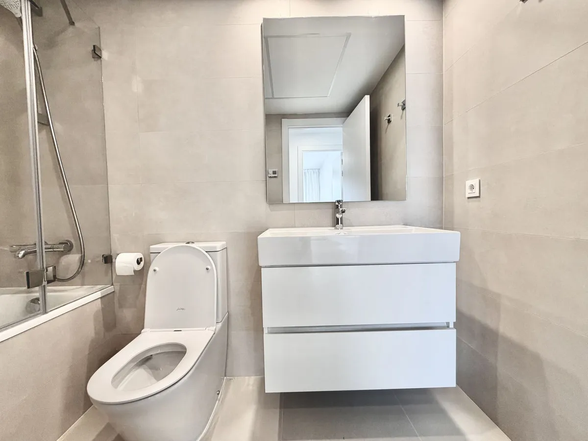 57c4c057-2750-49e1-a9e6-46263b6b6bb1