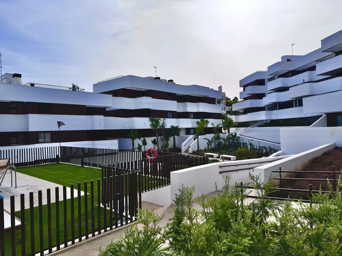 6079bcd0-c173-4584-a5f0-e1618c6bbbfa