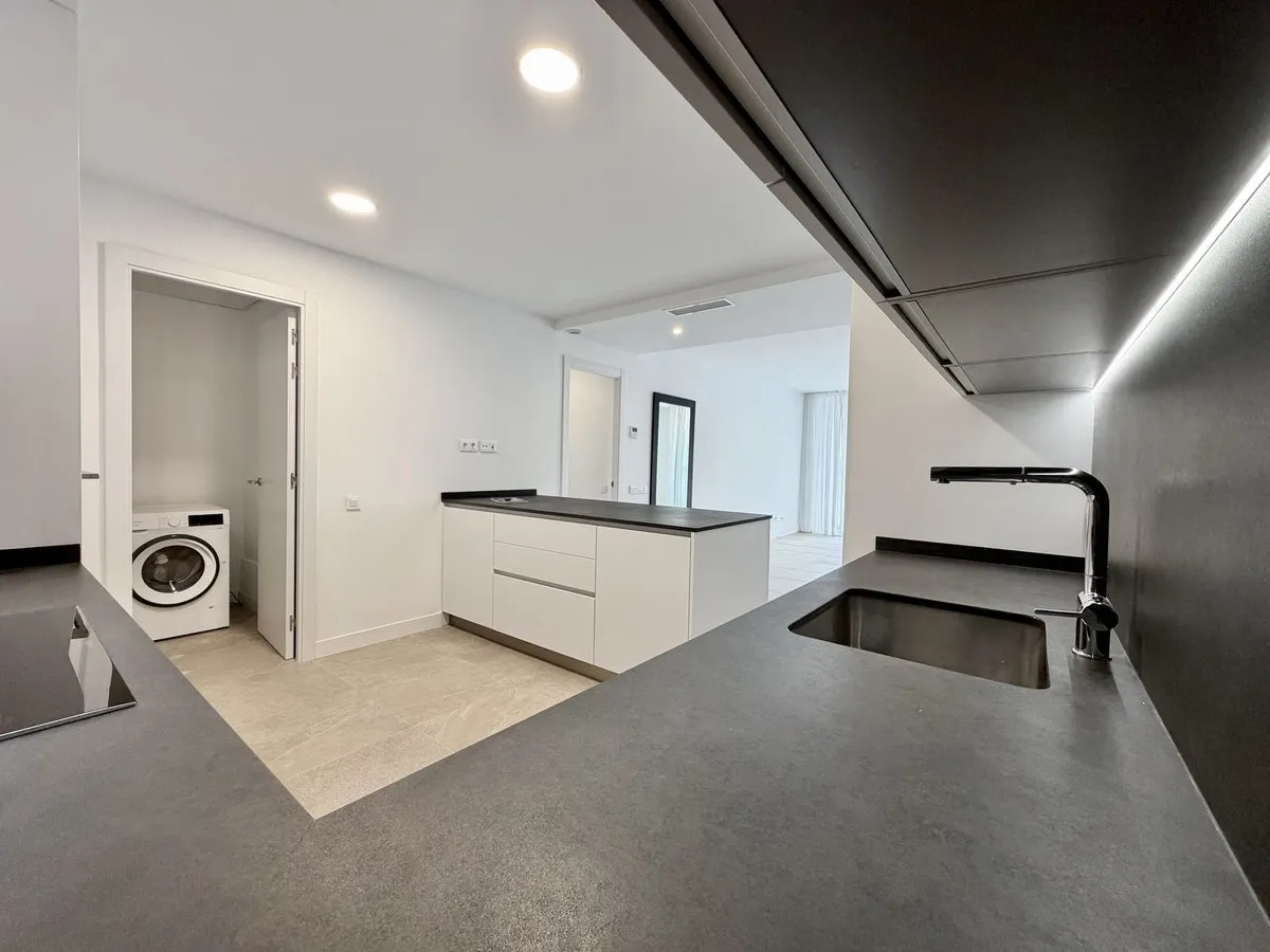 6cc302be-7698-4e79-ae78-e1be22dc62c1