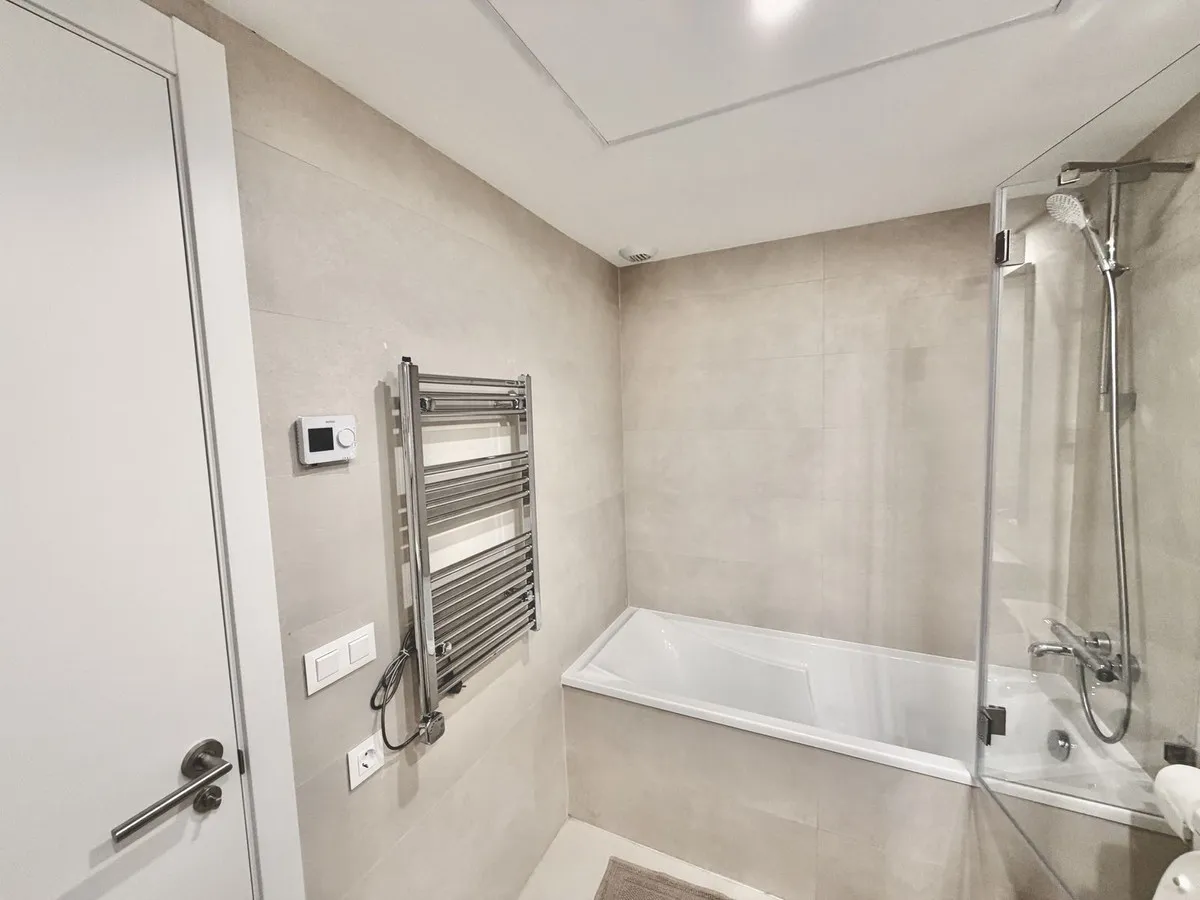 8f221a67-9dd1-4541-8d30-c9304b3a6507