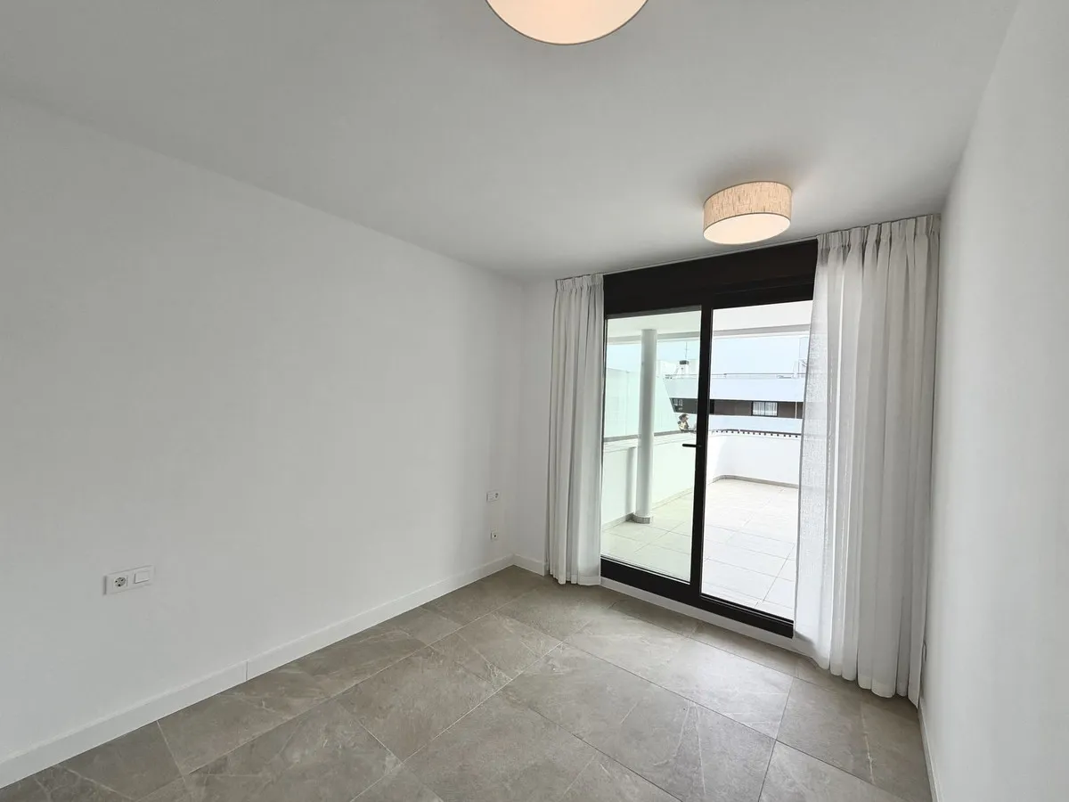 b8892503-c0f2-4b41-a399-9dc7d2dca99d