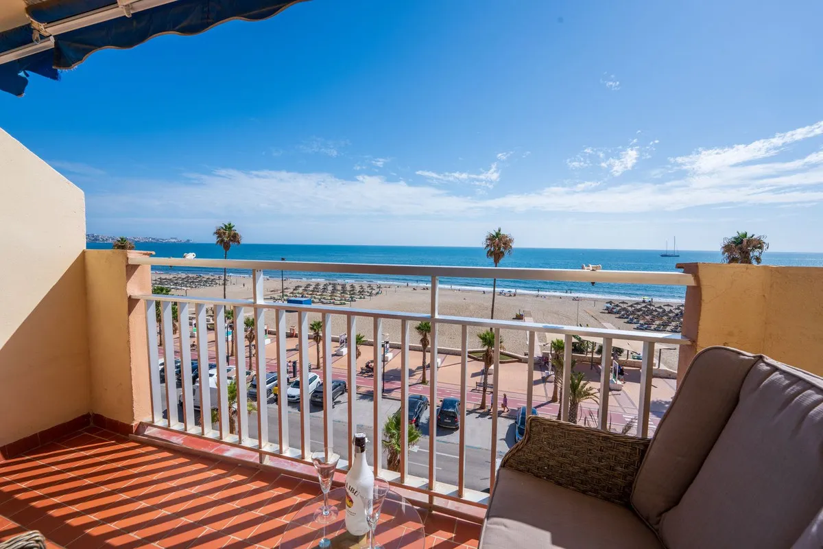 250616cd-64c3-4fc7-a963-d17046fefef3