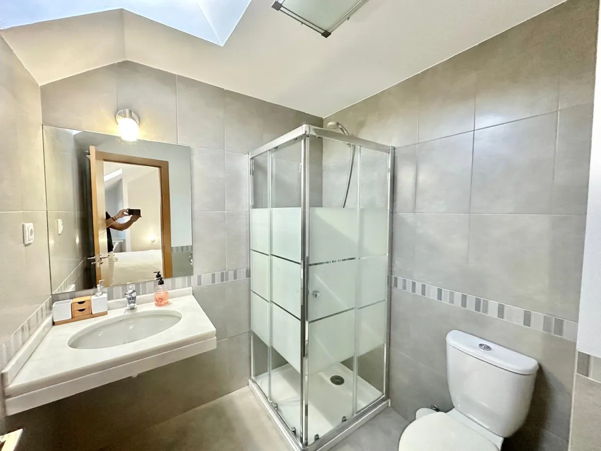 85c7bc36-4821-49f3-886e-8762cb2c4c60