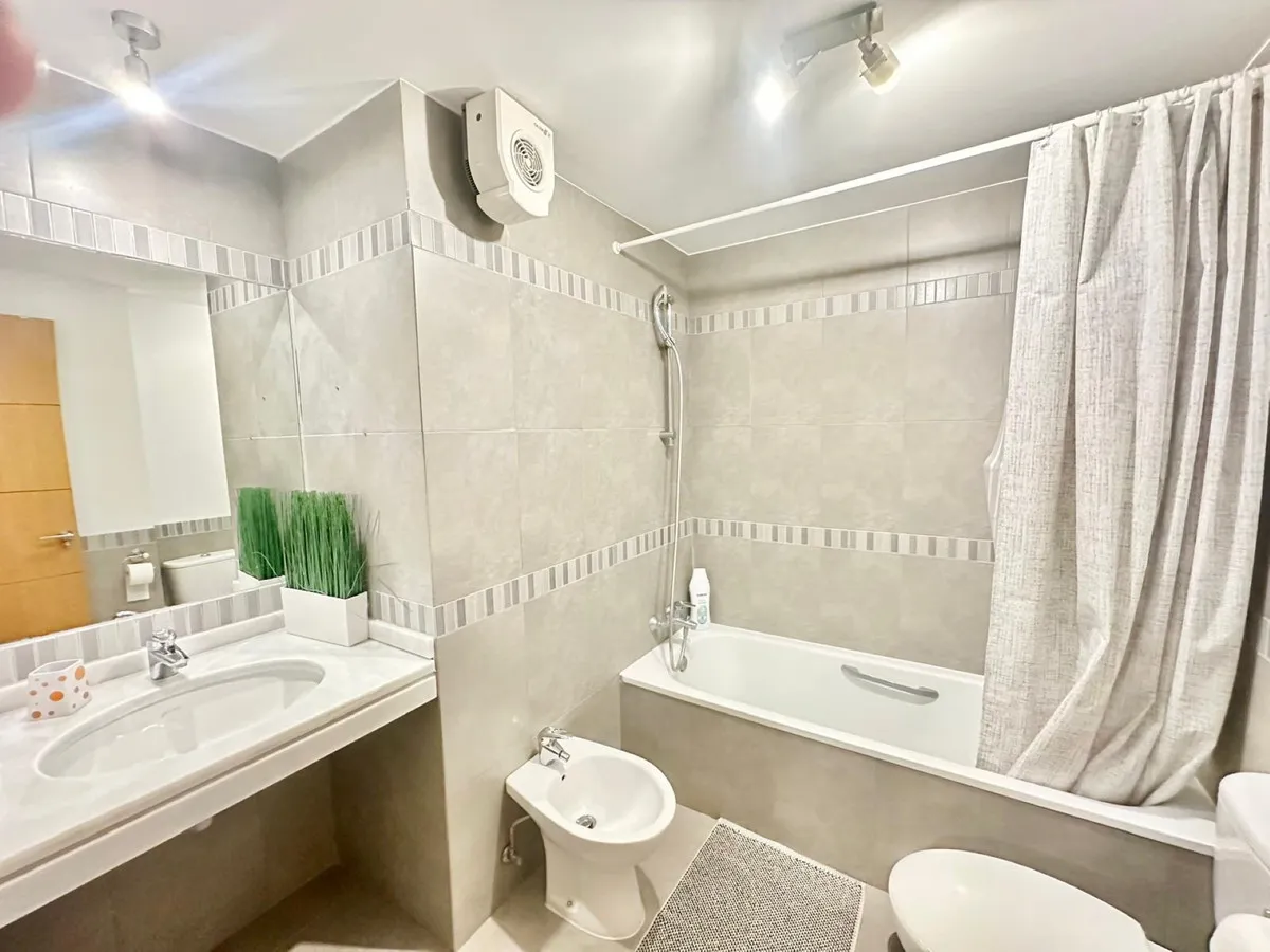 a2fcd2c3-fbe9-41a1-ad0d-60e871a77ac7