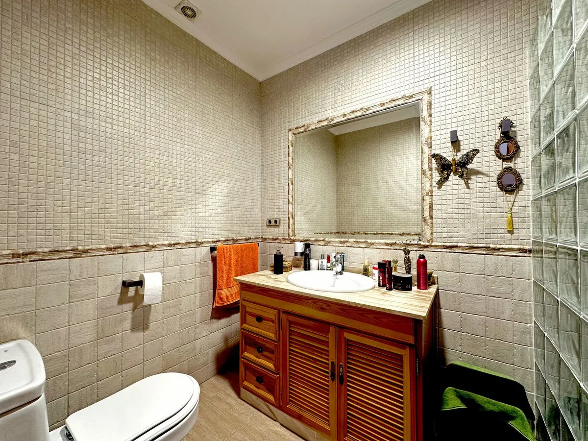 ffbd8610-8d40-497d-941a-f8c76f947c28