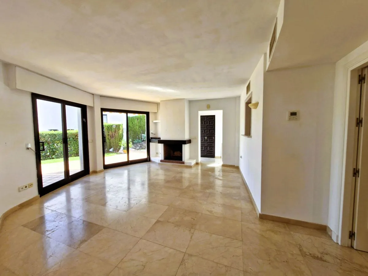 7d5aba99-7940-4f04-9ee2-75b1adba3876