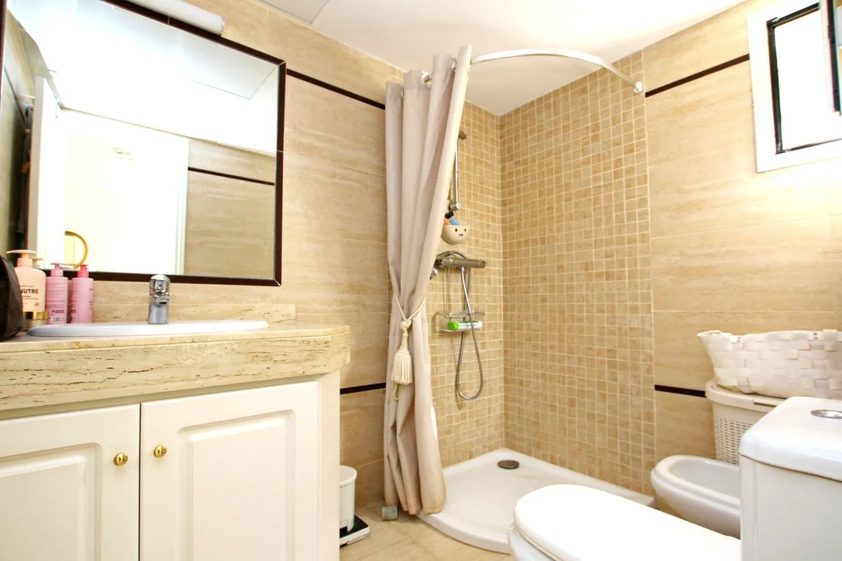 3dde69a2-b3d7-4e0c-836c-2568378c60ee