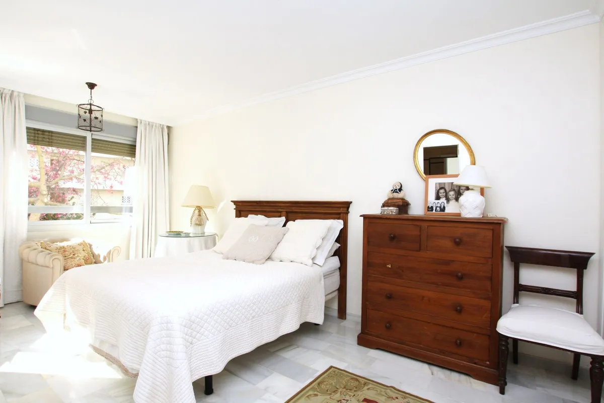 4cff9b22-60e7-46d9-9cce-556d5909ef7e