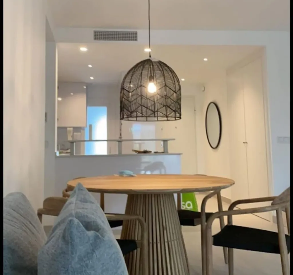 f7158f16-328f-40f0-8811-49719600eea3