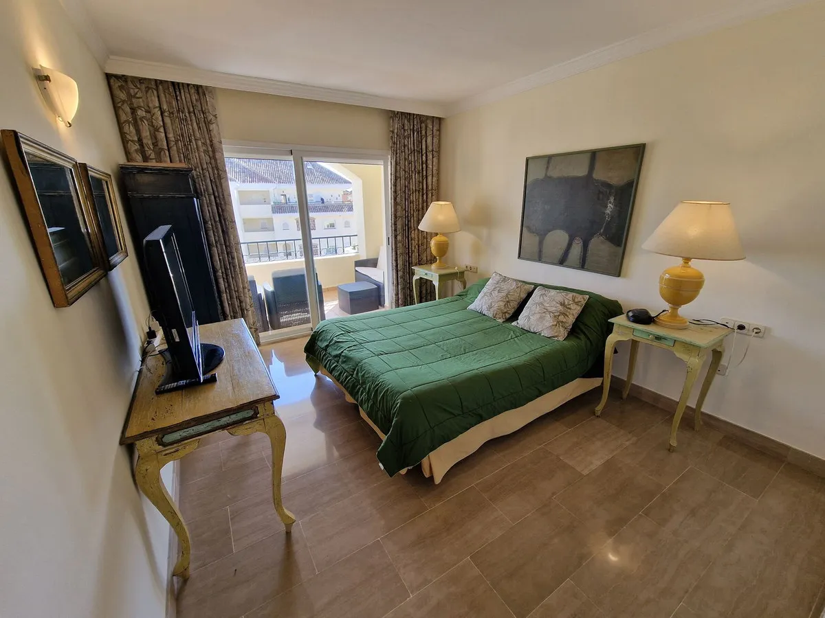 2247faa4-c100-4dba-9d91-ac53e4de0eba