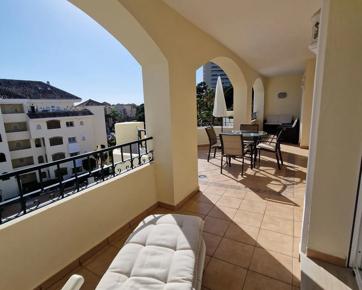 b234ef5f-852f-4ca1-a3be-dabbc0f512d6