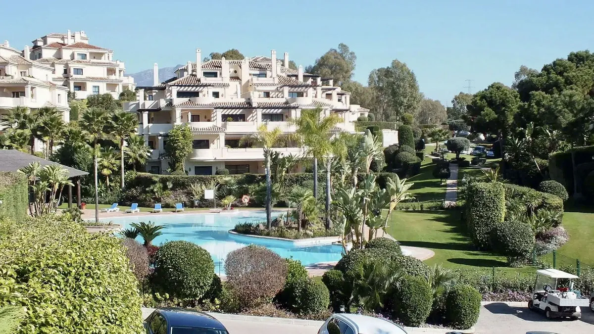 4db6b274-2ab7-4af0-a69b-a5c3565fd110