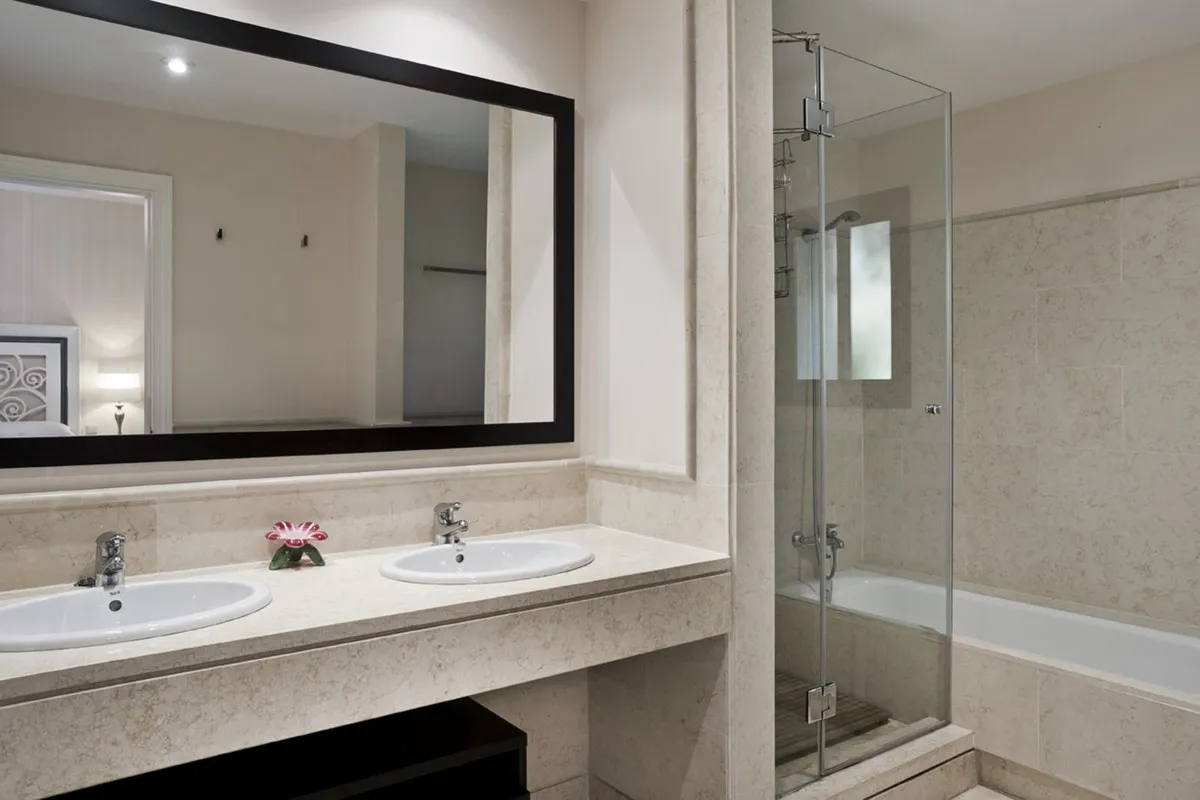 7317e552-0b83-4050-963b-556d41d836c8