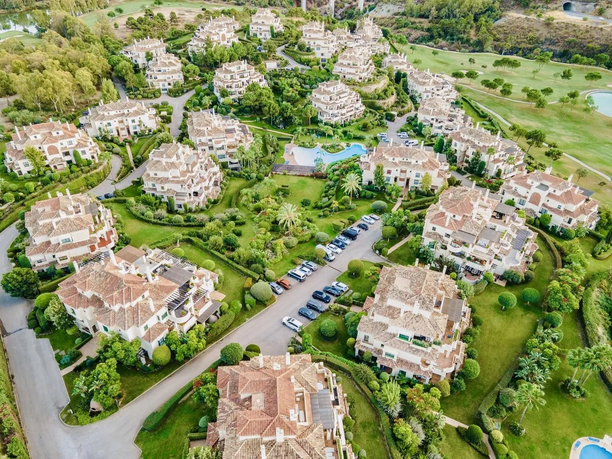 f915e13e-35ac-4e36-8f1a-9f6b786f4b3e