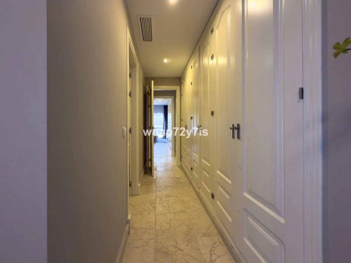 1845abca-5853-4a87-935c-d3677dcfc539