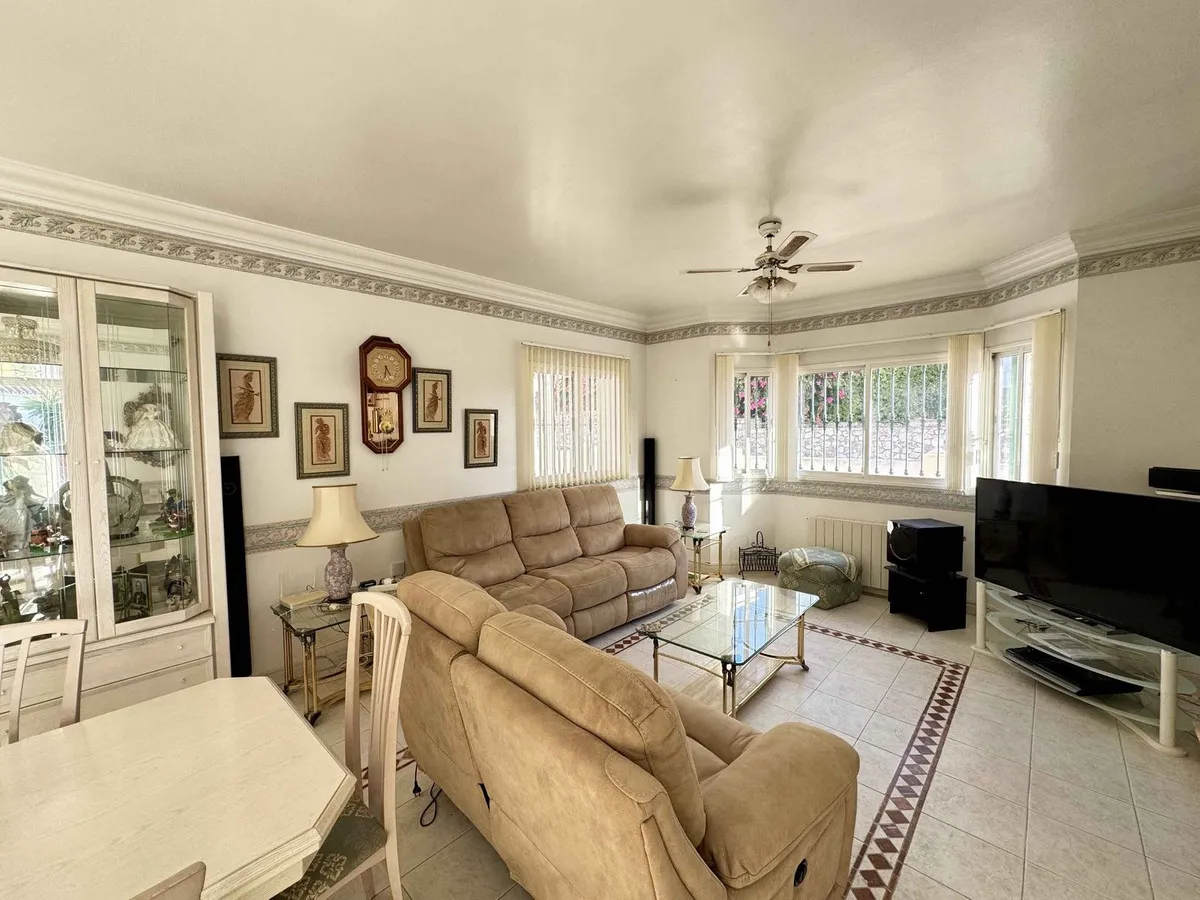 bb73d6ad-0225-4512-a99b-cc8797f1b01d