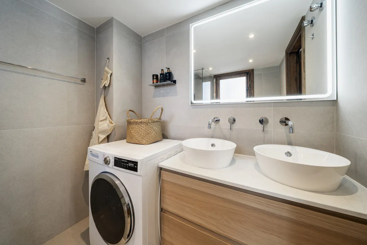 7380e448-b61f-4f47-961d-d4b91f722634