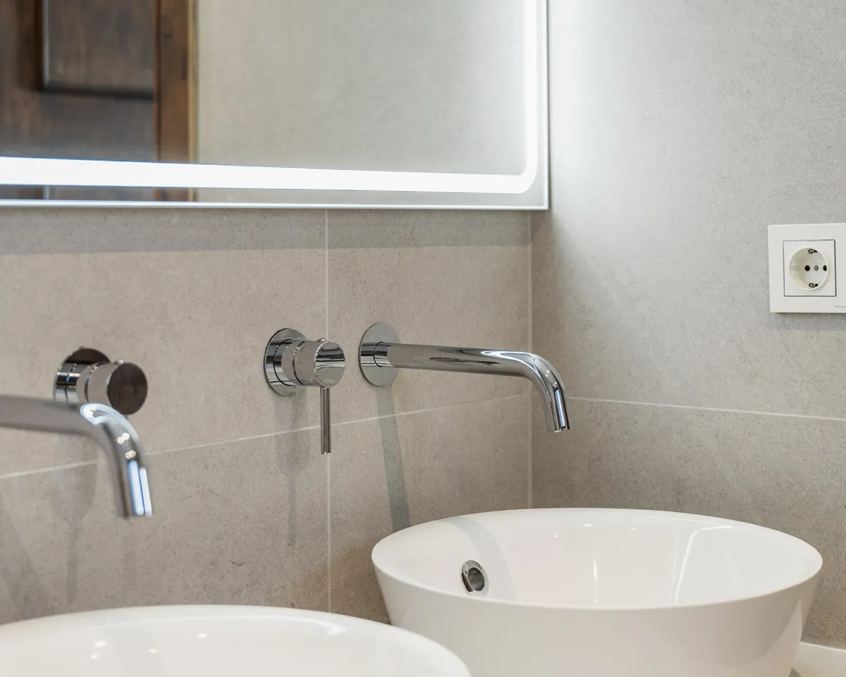 da35bb27-6e86-4a2f-8134-bf4e35c1d801