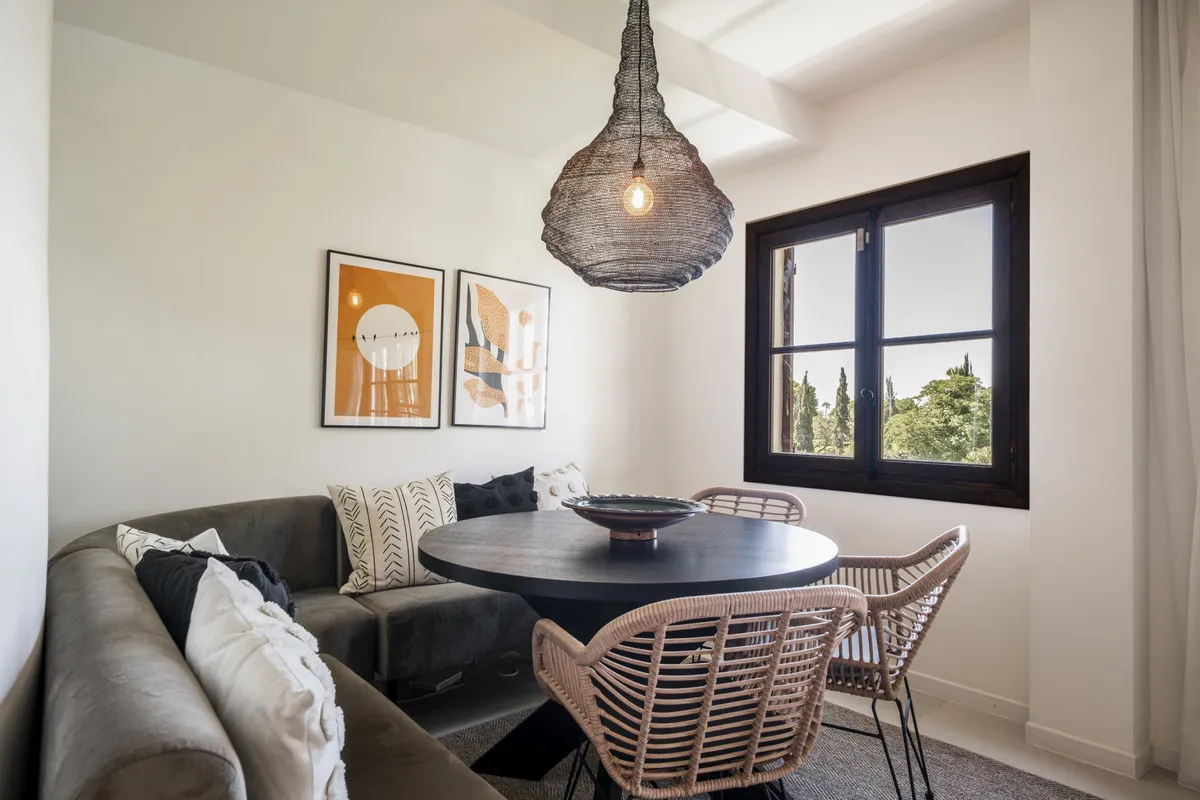 da3b5f1b-d2aa-4ff4-b020-24d719b36aeb