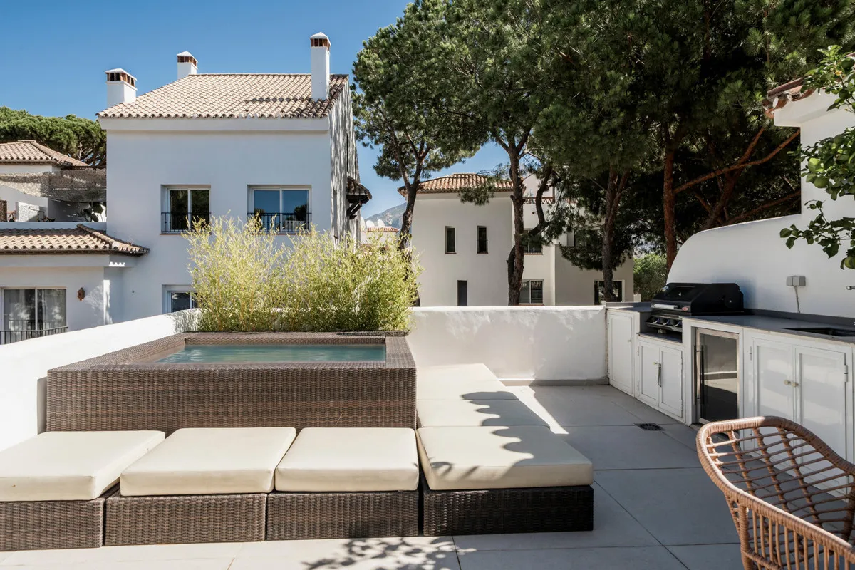 f547adf8-f3dc-4c23-a454-f84c21853147