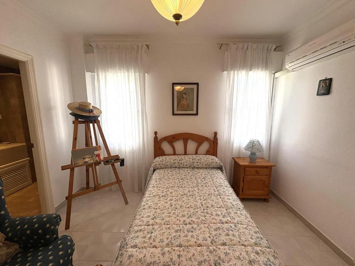 25656388-6c82-4677-a2bb-822d90f80bef