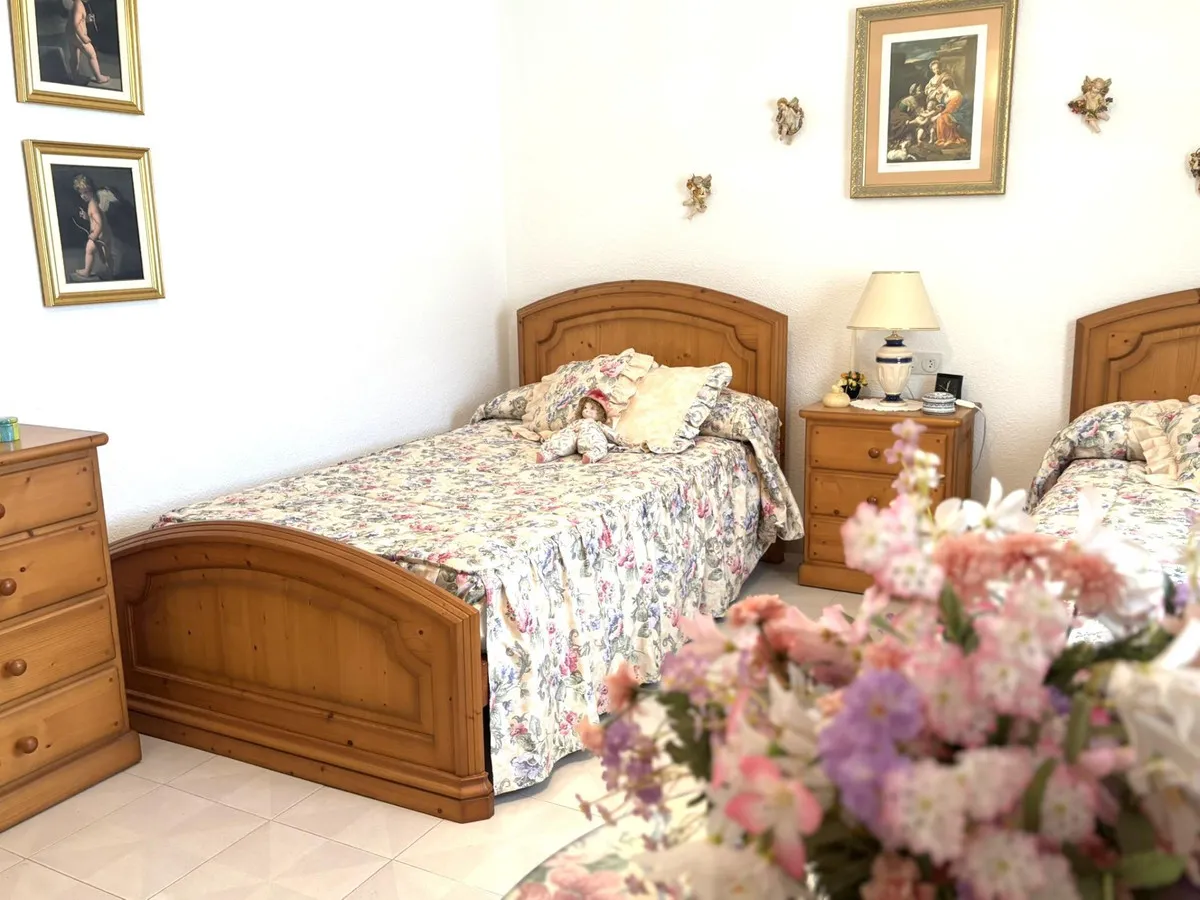 4581b185-3fbb-4737-8334-663b691a8f69