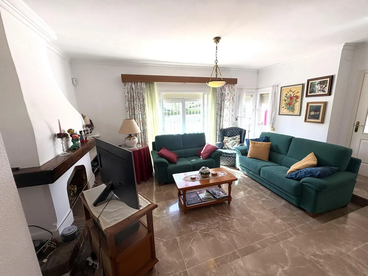 98f5e412-d33a-418c-8254-a55662bb5b63