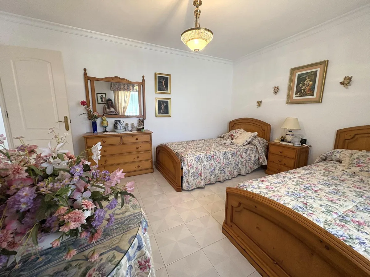 caed7760-d532-4641-8263-71d1142739da