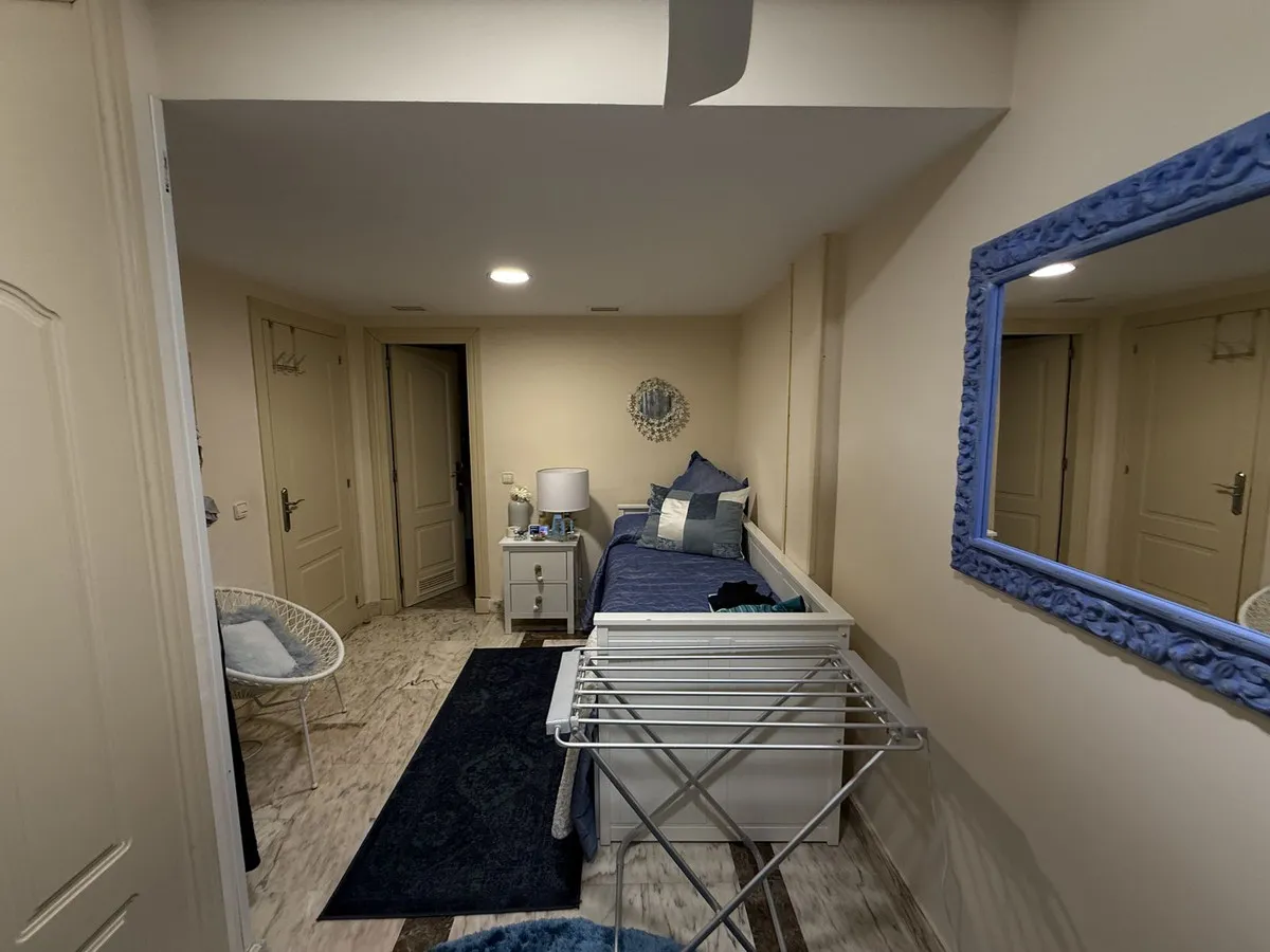 01e1ef78-ba19-49ff-8a4e-9590b38fd5af