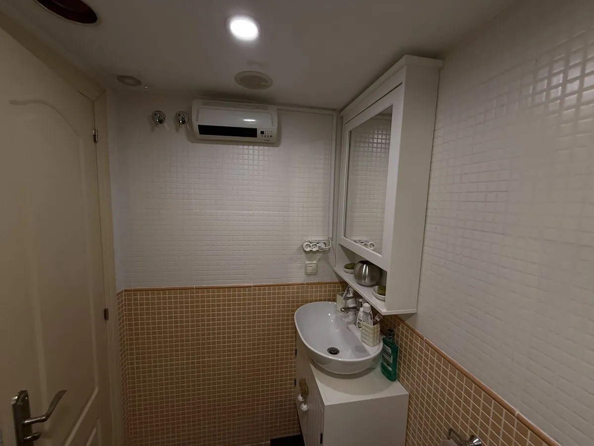 054c07e4-862e-4efe-a858-496d5620b165